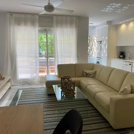 Apartment Playa Residencial Con Piscina Marbella