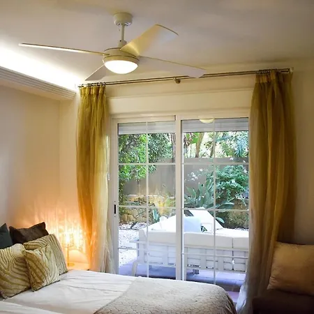 Apartment Playa Residencial Con Piscina Marbella