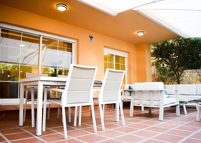 Playa Residencial Con Piscina