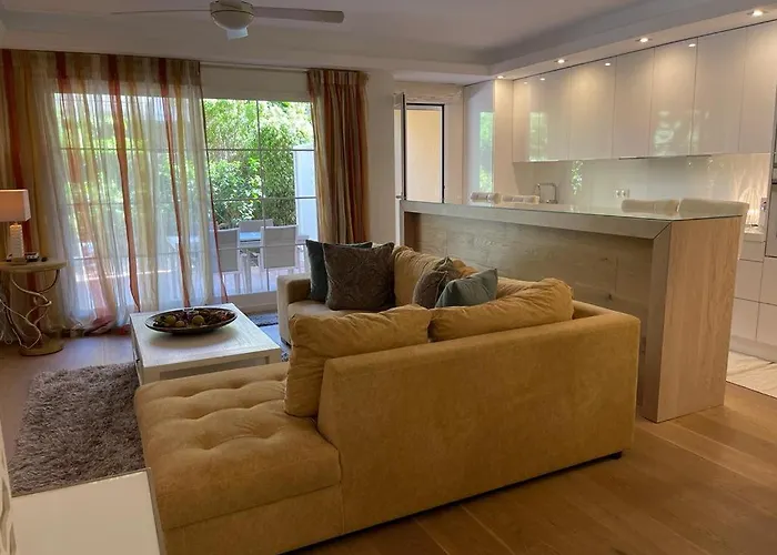 Playa Residencial Con Piscina Marbella