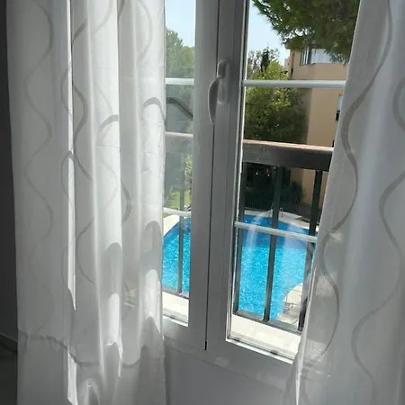 Playa Residencial Con Piscina Marbellac